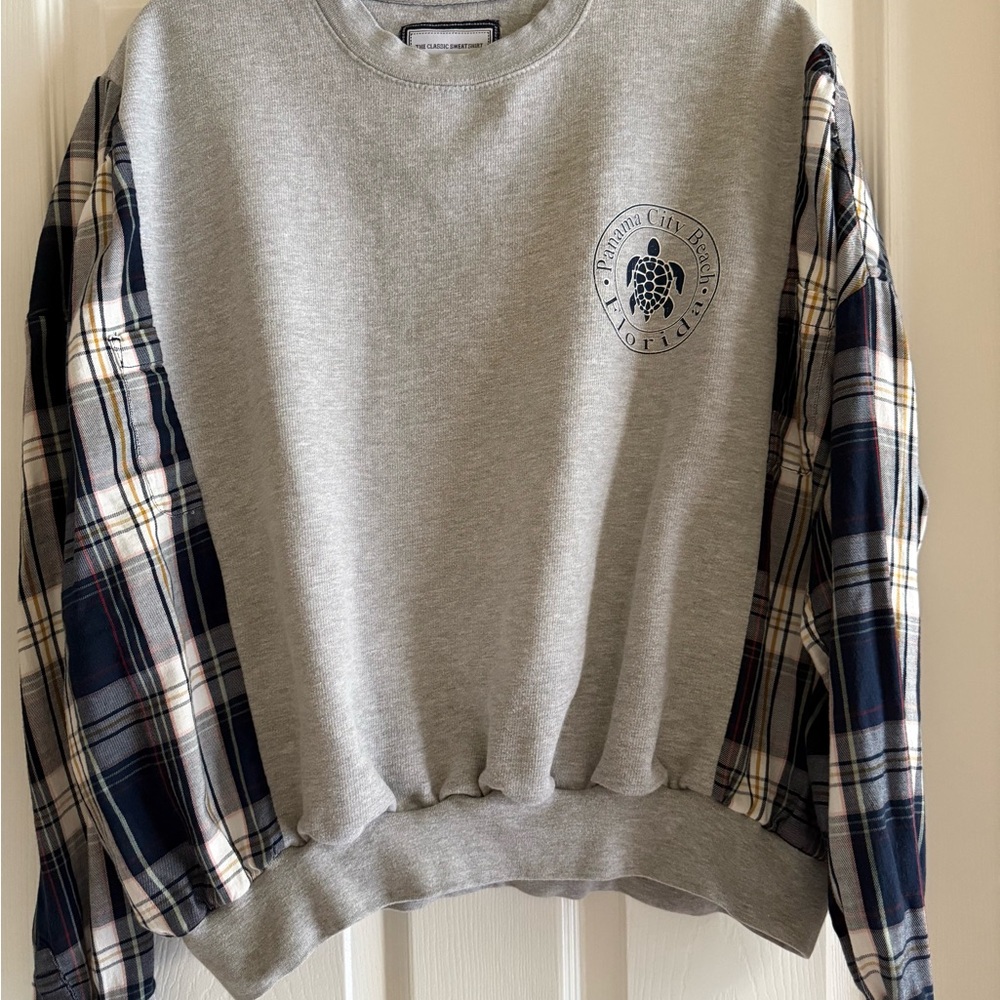 Gray Plaid-Sleeve Sweatshirt Hoodie - Unbranded
